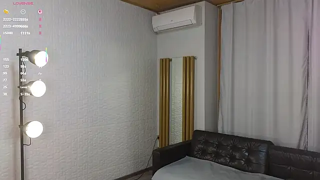 LeliaPeeler online show from November 2025 04:27:01 PM