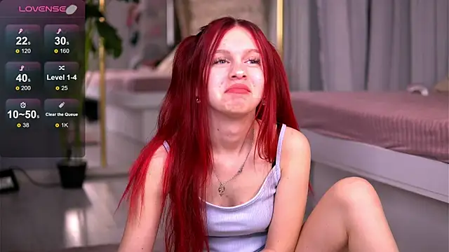 LeylaBelle online show from November 2025 04:00:01 AM