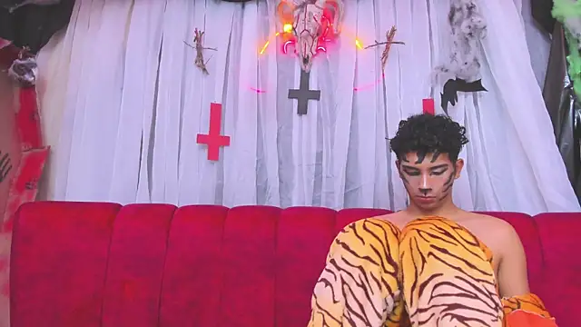 huntboyss online show from October 2025 07:26:02 PM