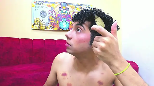 huntboyss online show from November 2025 07:25:01 PM