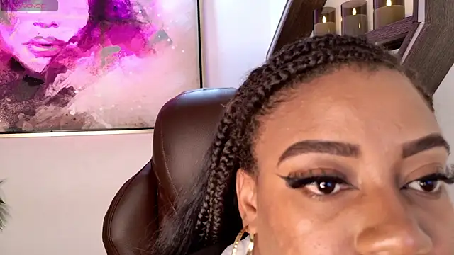 loana vegas online show from October 2025 04:09:02 PM