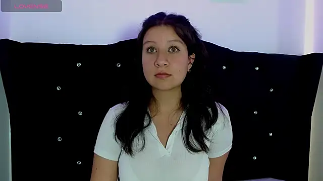 Chloe-love  online show from October 2025 02:54:01 PM