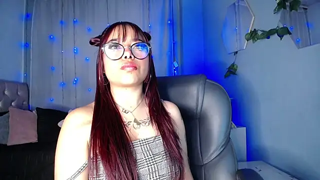 LittleNathy  online show from November 2025 11:31:01 AM