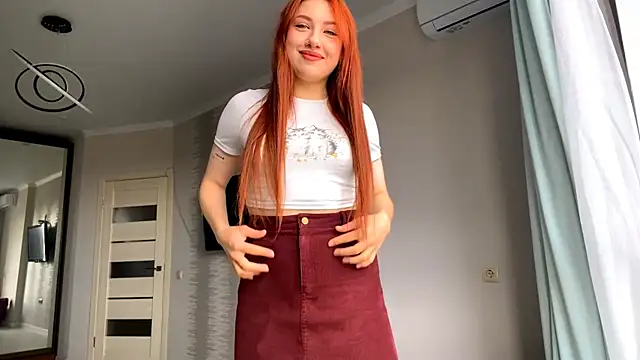 IsabellaRedfire online show from October 2025 09:13:02 AM