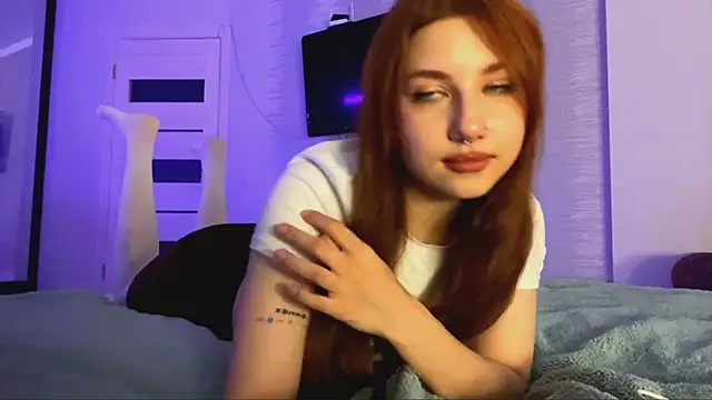 IsabellaRedfire online show from October 2025 10:23:02 PM