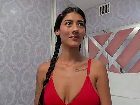 milkybaby  online show from November 2025 11:42:02 AM