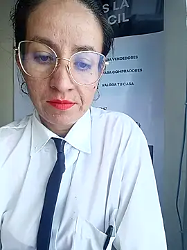 Valentina--1 online show from December 2025 12:11:02 PM