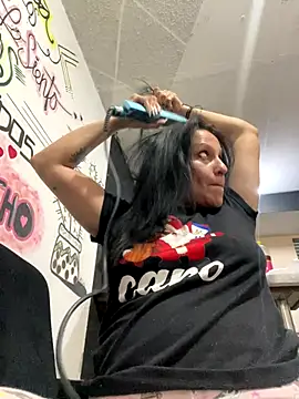 SexyMILF Co online show from November 2025 02:43:01 AM