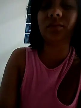 ScarlettParker online show from January 2026 12:00:01 PM