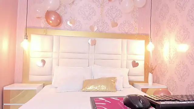 tall hotgirl online show from October 2025 01:45:02 PM