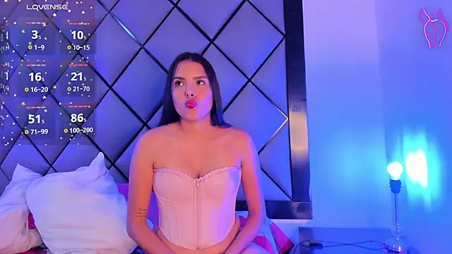 Cattalina 25 online show from November 2025 08:41:02 PM