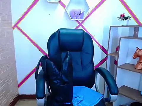 Snapshot of Keith_Amara chatting on October 2025 06:04:01 PM Keith Amara online show from October 2025 06:04:01 PM