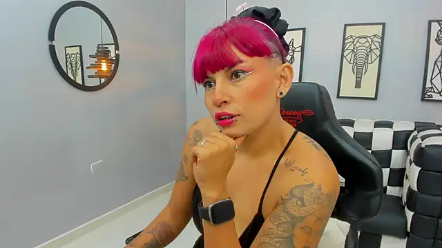 NoaKitsu online show from November 2025 03:31:01 AM