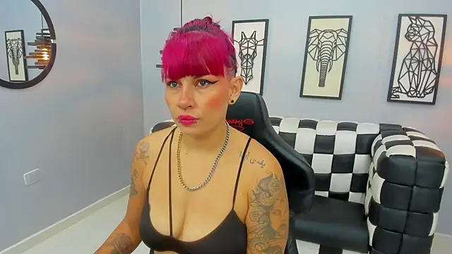 NoaKitsu online show from November 2025 03:31:02 AM