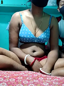 Snapshot of manosi98 chatting on February 2026 05:11:02 PM manosi98 online show from February 2026 05:11:02 PM