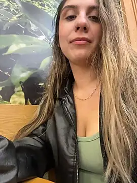 sarah honey   online show from November 2025 02:50:02 PM