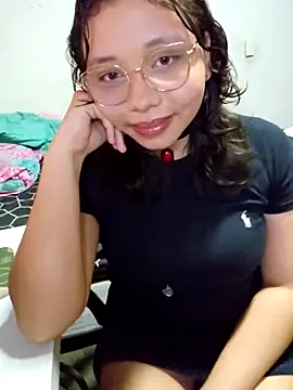 Sapphire024 online show from October 2025 05:37:01 AM