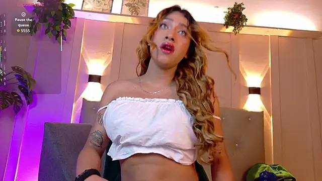 Ela windsor online show from November 2025 07:43:01 PM