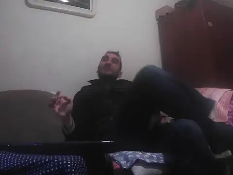 alin42xx online show from December 2025 06:32:01 AM