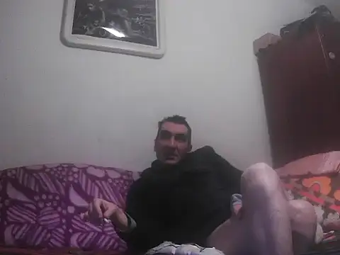 alin42xx online show from December 2025 06:33:02 AM