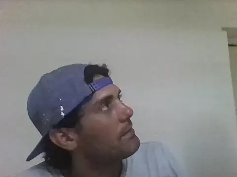 Capriflow online show from December 2025 02:05:01 AM