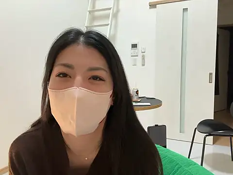 Snapshot of akimix_xoxo chatting on November 2025 01:11:02 PM akimix xoxo online show from November 2025 01:11:02 PM