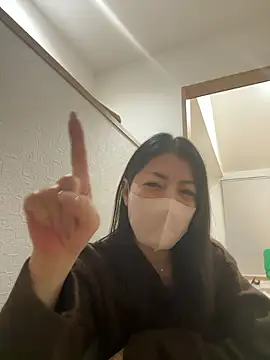 Snapshot of akimix_xoxo chatting on November 2025 01:44:02 PM akimix xoxo online show from November 2025 01:44:02 PM