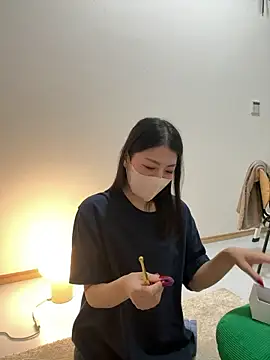 Snapshot of akimix_xoxo chatting on December 2025 01:38:02 PM akimix xoxo online show from December 2025 01:38:02 PM