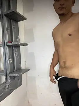 fer luna online show from November 2025 08:44:01 PM