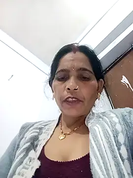 Indiangueen online show from November 2025 04:18:01 PM