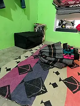 Hot nenshi online show from November 2025 07:41:01 AM