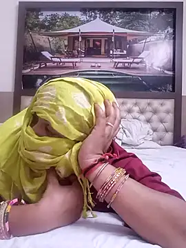 Snapshot of Best_couple2001 chatting on October 2025 03:07:01 PM Best couple2001 online show from October 2025 03:07:01 PM