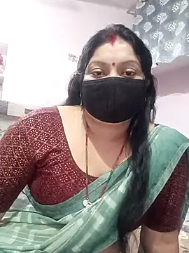 Snapshot of Best_couple2001 chatting on November 2025 06:33:01 AM Best couple2001 online show from November 2025 06:33:01 AM