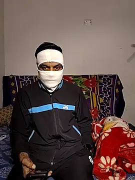 Heena-143 online show from November 2025 05:30:01 PM