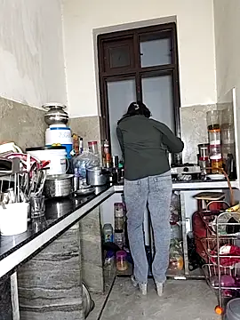 Heena-143 online show from April 2026 02:59:01 PM