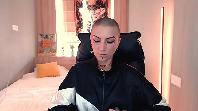 Sweet-n-Strong online show from July 2026 11:18:01 AM