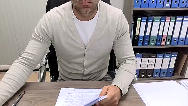 Evasionee online show from October 2025 07:23:02 AM