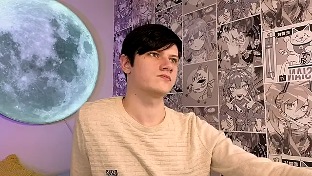 Allert  online show from October 2025 10:01:01 PM