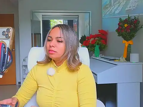 diosadeluniverso online show from March 2026 01:05:01 PM