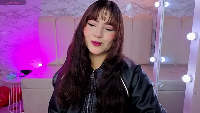 Afrodita Wild v online show from February 2026 03:18:02 AM