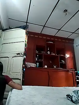 Giselle Max online show from December 2025 02:45:02 PM