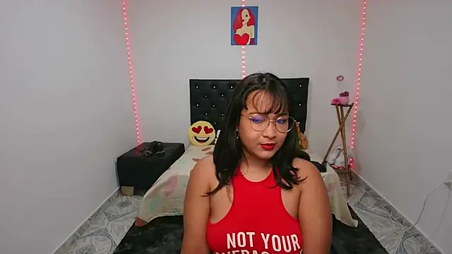 Nena x69 online show from October 2025 11:47:02 AM