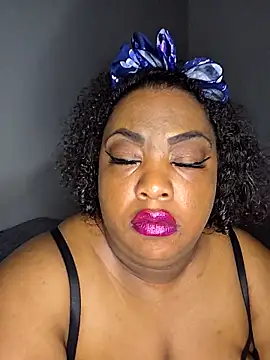 TigOBittiesTheOriginal online show from November 2025 04:11:02 PM