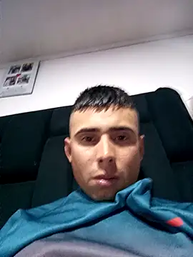 robinhd1234 online show from March 2026 11:31:01 PM