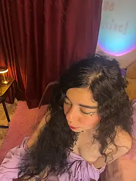 Snapshot of wetbyAlice chatting on March 2026 01:51:01 AM wetbyAlice online show from March 2026 01:51:01 AM