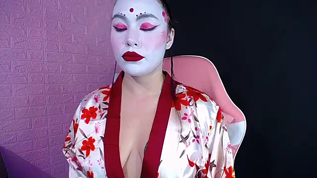 Dominic Queen1 online show from November 2025 01:11:01 PM