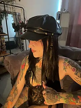 Snapshot of NinaHex chatting on November 2025 01:44:01 PM NinaHex online show from November 2025 01:44:01 PM