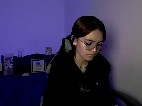 Celeste  666 online show from November 2025 07:02:02 PM