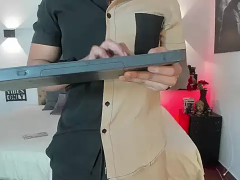 christopher palmerjs online show from January 2026 08:36:02 PM