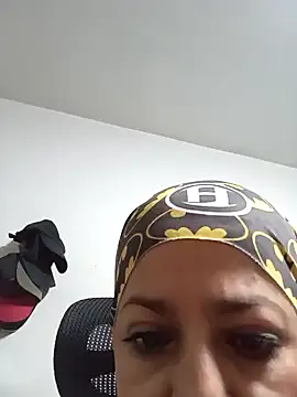 LAPOTRA 04 online show from November 2025 02:17:01 PM